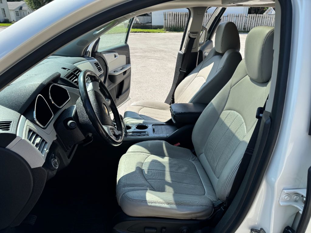 2012 Chevrolet Traverse LTZ - Photo 8